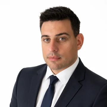 Daniel, Sales Manager